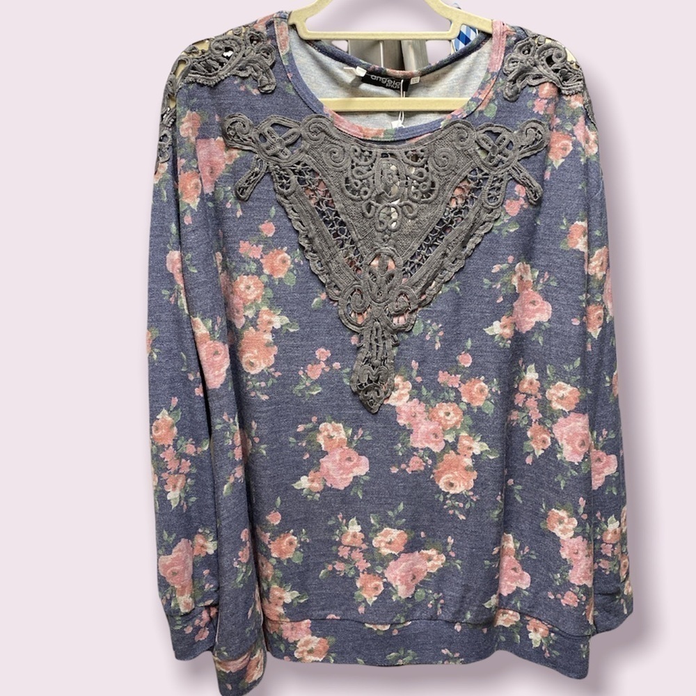 Angela Plus blouse pullover lace cut outs floral print 3/4” sleeve size XXL NWT
